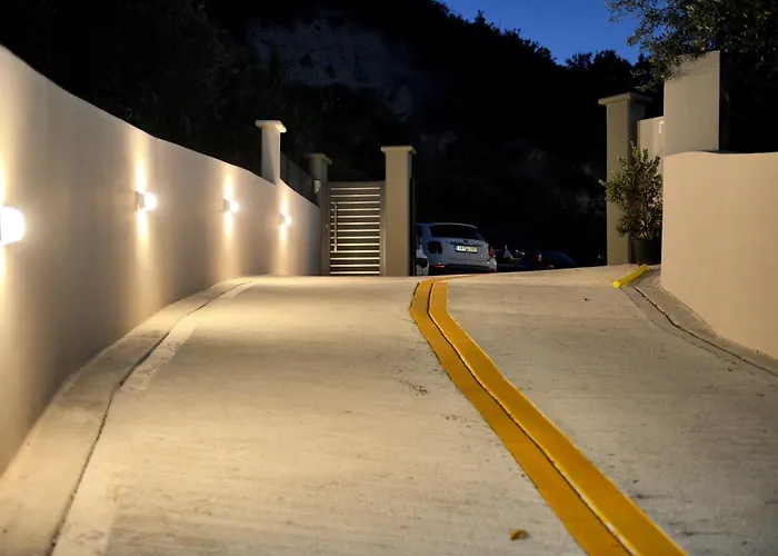 别墅 With Private Pool Zambakas