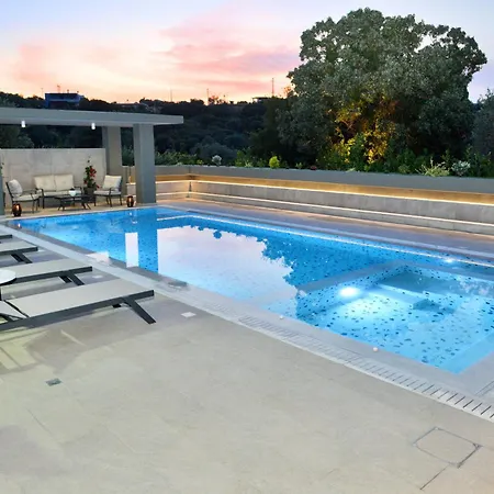 Villa With Private Pool Zambakas Kalithies