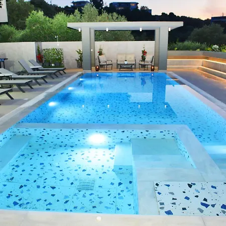 With Private Pool Zambakas Villa *