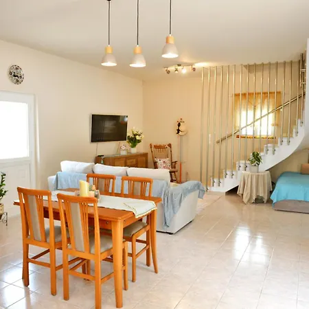 Villa With Private Pool Zambakas *