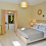With Private Pool Zambakas Vila