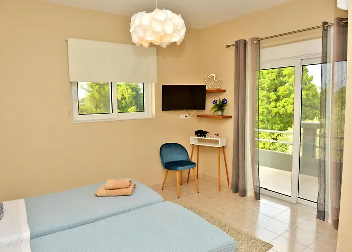 With Private Pool Zambakas 빌라